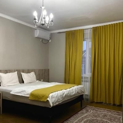 Green Town Hotel Sjymkent Exteriör bild